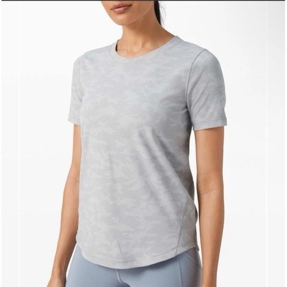Lululemon Long Distance Short Sleeve in Incognito Camo Silver Drop Alpine white